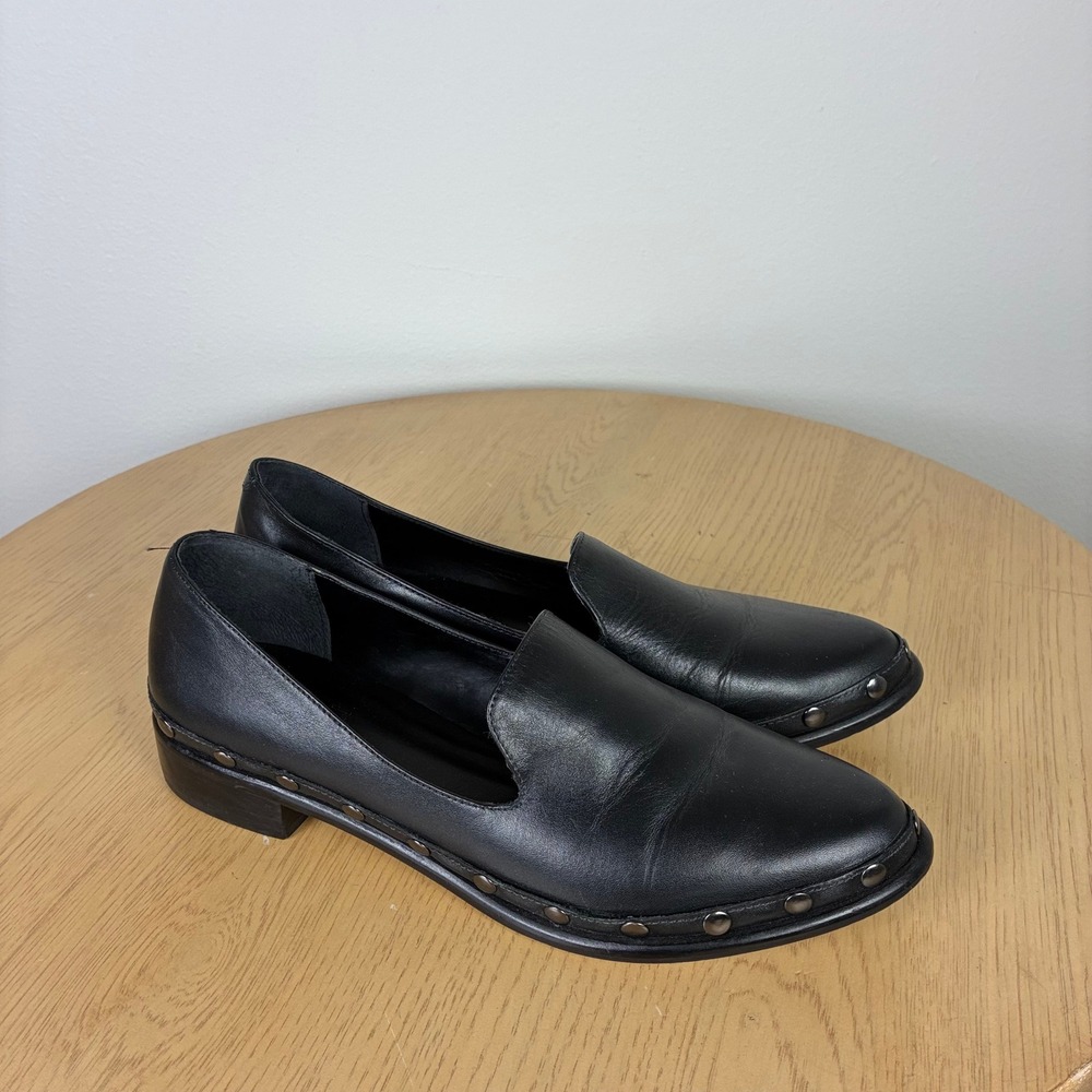 M4D3 Leather Studded Welt Almond Toe Slip On Loafers Women's 7.5 Moto Minimalist